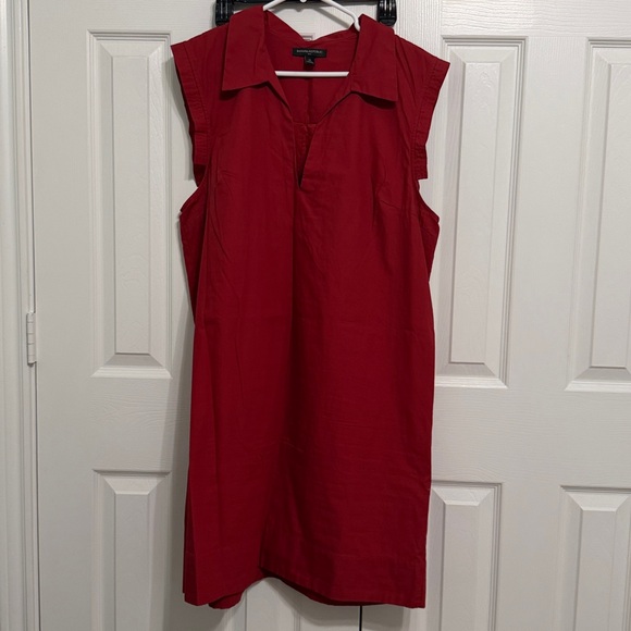 Banana Republic Factory Dresses & Skirts - Banana Republic Vibrant Red Top